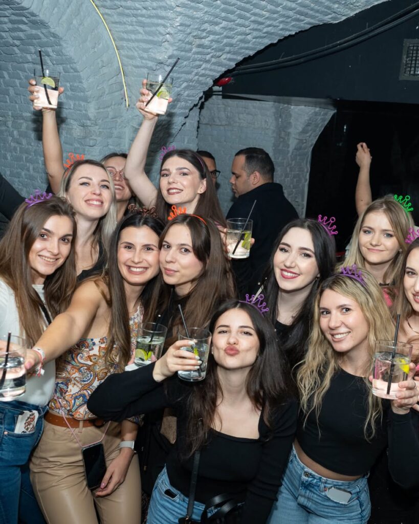 Tardeo Madrid Old Reggaeton