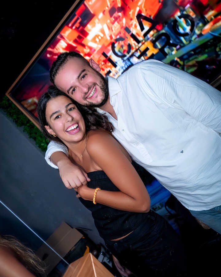 Tardeo Madrid Latin Hits